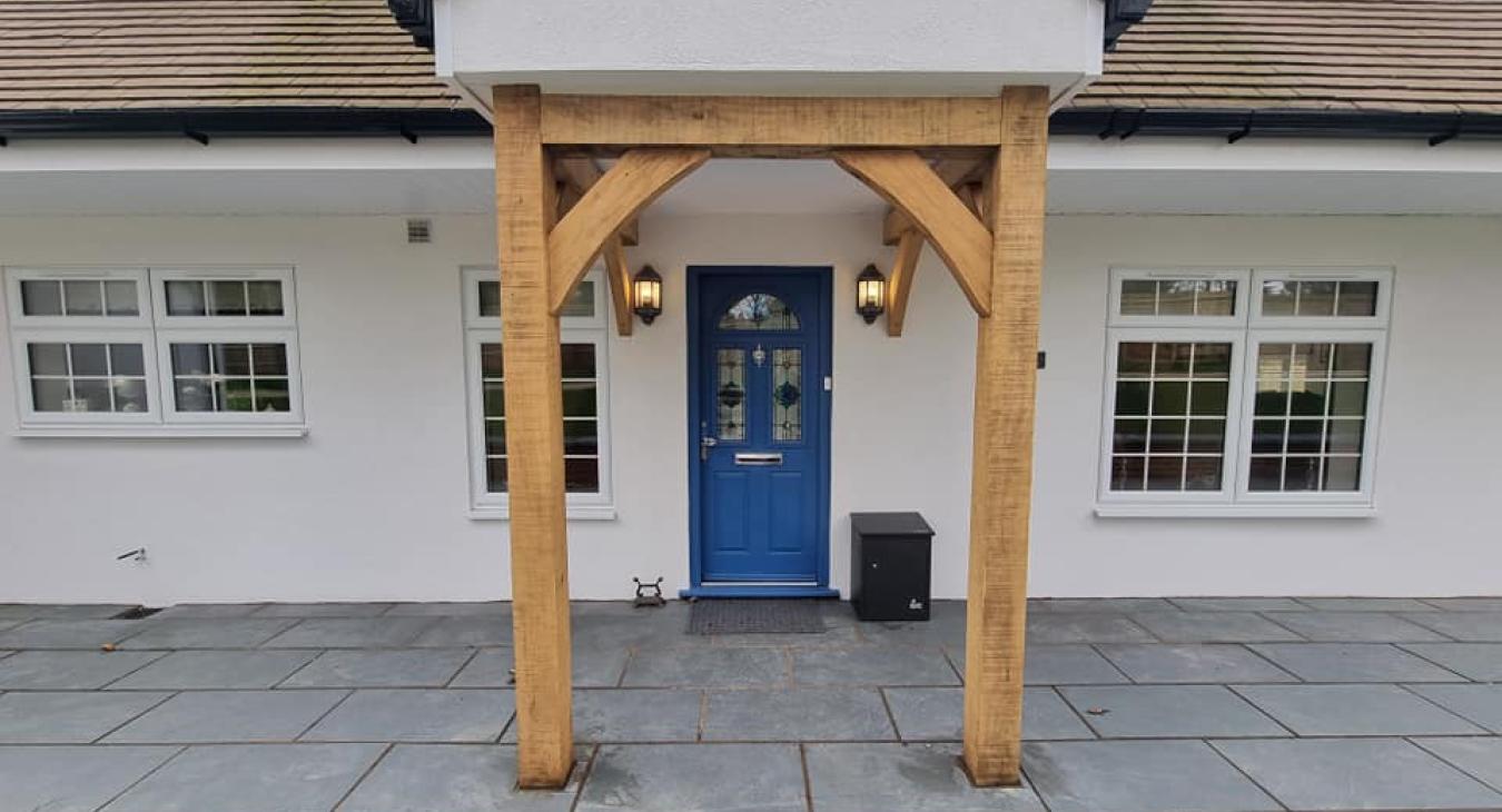 Outdoor lighting in Bedford