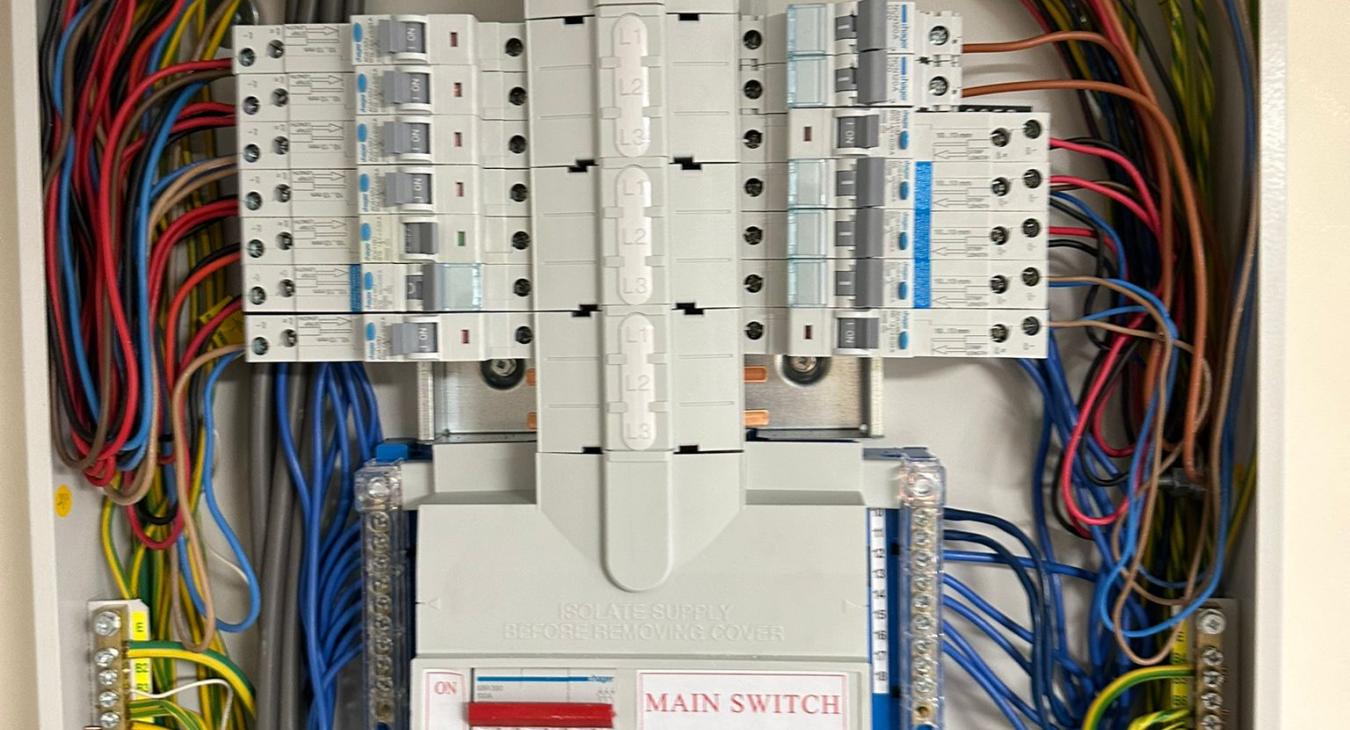 New commercial fusebox