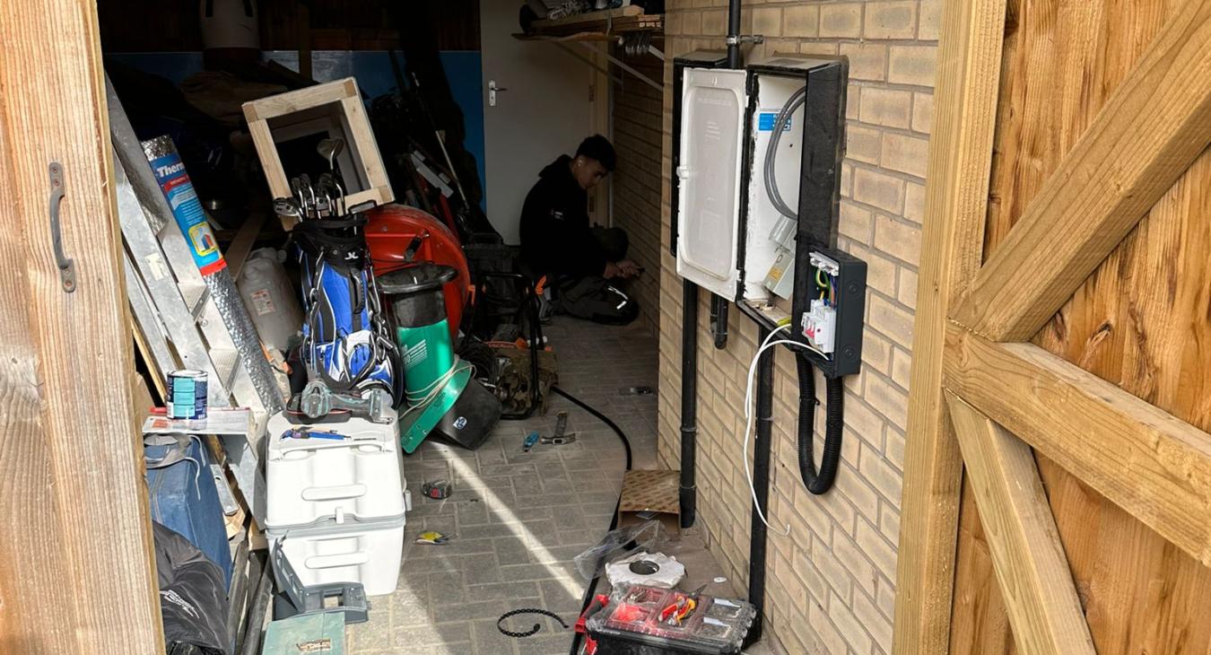 OHme EV Car Charging Point Installed in Wixams