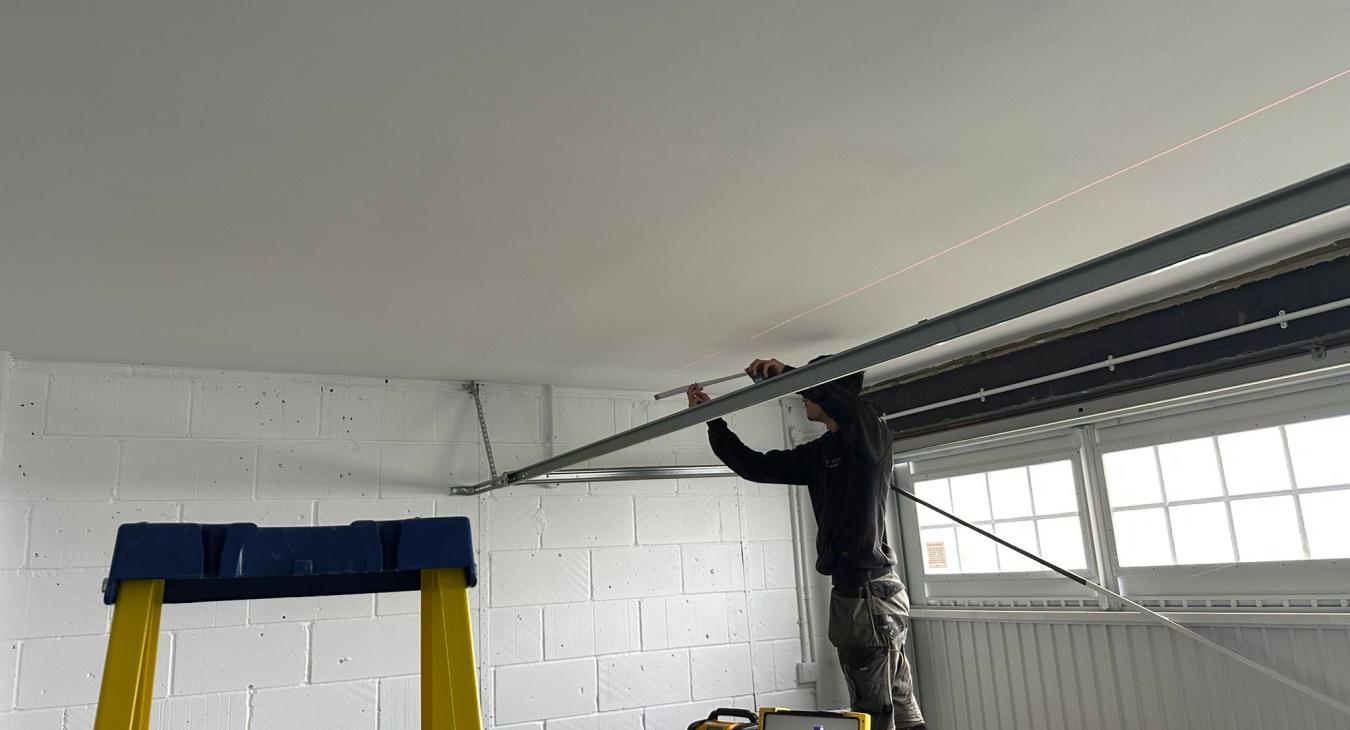 Downlights & Power Supply, Shefford