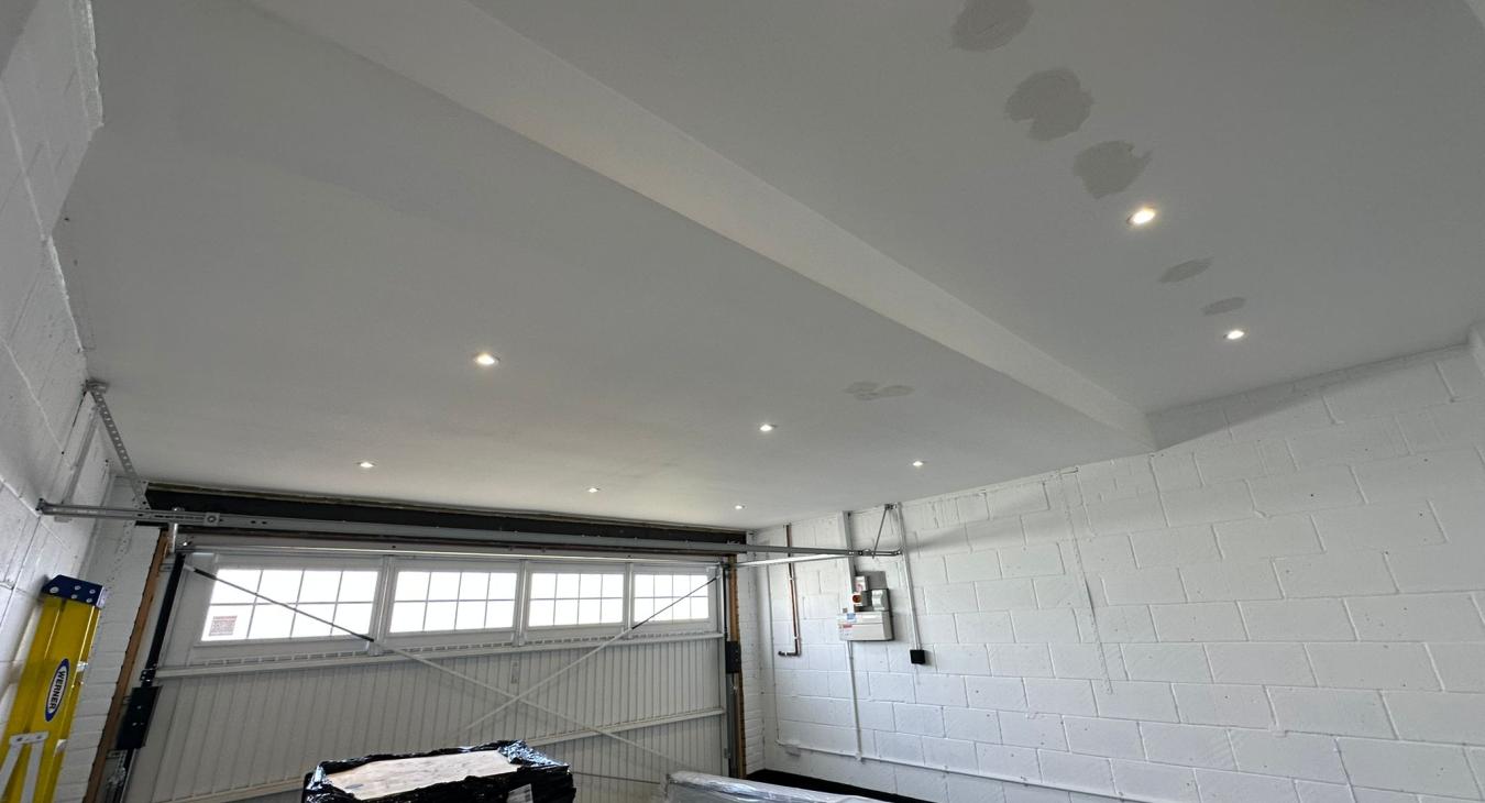 Downlights & Power Supply, Shefford