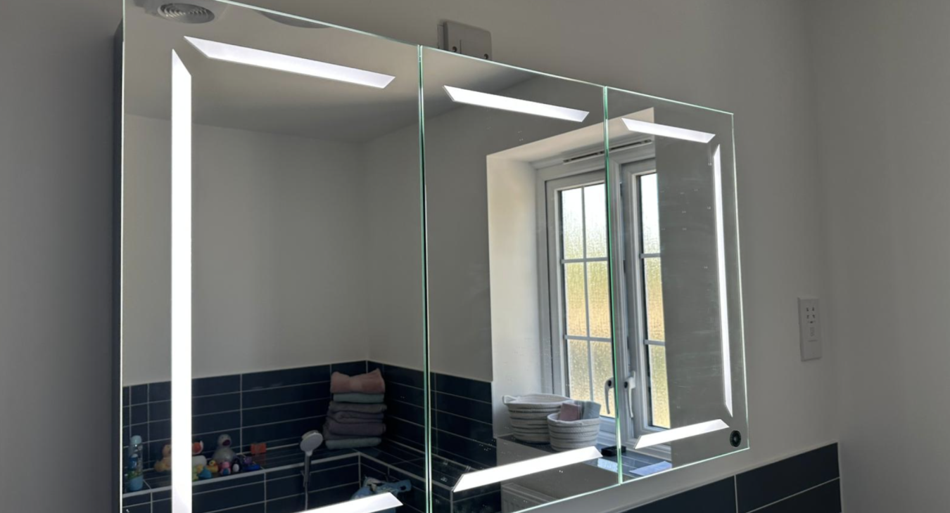 Upgrade Your Ampthill Bathroom with Modern LED Mirror Lighting