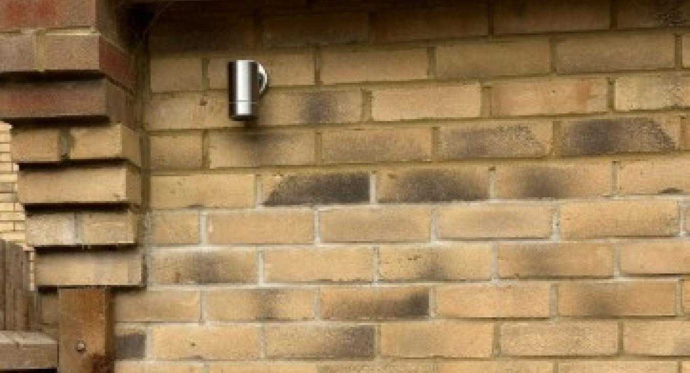 Minimal Outdoor Wall Lighting in Wootton – Elegant Exterior Upgrades