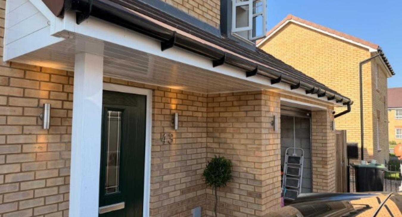 Elegant Outdoor Wall Lighting for Wootton Homes